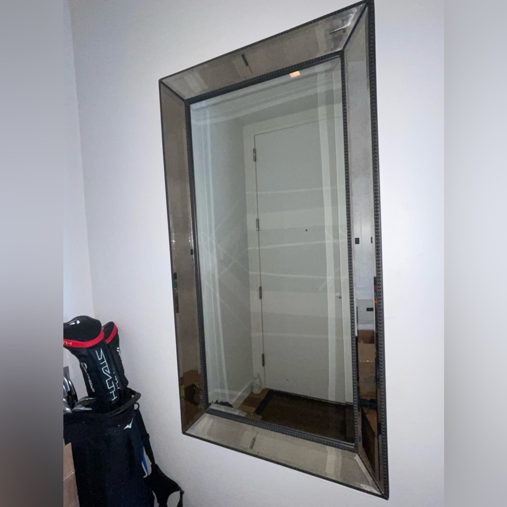 Mirror available for pick up in NYC buyer pays the shipping